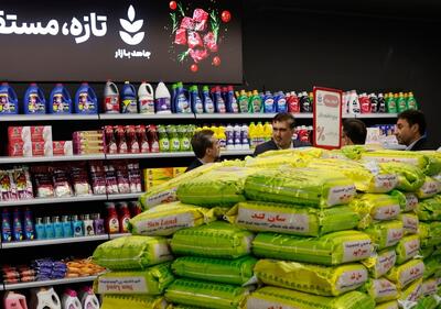 معاون وزیر کشاورزی: کالاهای اساسی به اندازه کافی موجود است/ بازاررسانی گوشت قرمز، مرغ، تخم‌مرغ، برنج، آرد و روغن در حال انجام است / تا اطلاع ثانوی، نوبت‌های تعطیلی نانوایی‌ها برای پخت نان محدود شده است