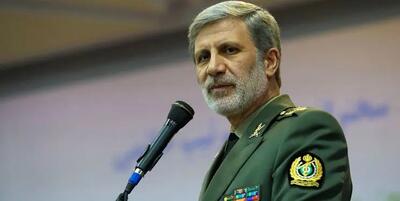 با حکم فرمانده کل قوا؛ سرلشکر حاتمی فرمانده کل ارتش شد