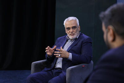 عکس‌هایی از شهید طهرانچی در کنار مردم