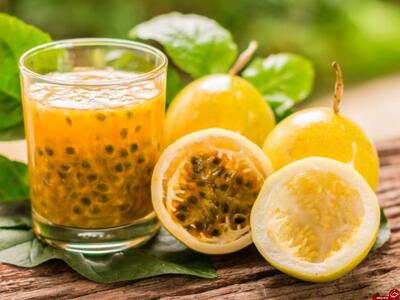 پشن فروت میوه ایی استوانه ایی با طعمی جذاب برای رژیم غذایی سالم!