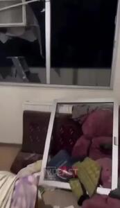 تصویری از داخل منازل مردم درپی حمله‌ی جنایتکارانه اسرائیل به منازل مسکونی