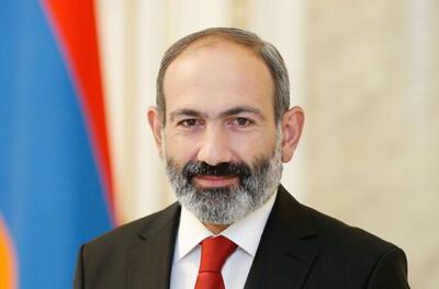 پاشینیان از رایزنی ایروان و باکو برای امضای توافقنامه صلح خبر داد