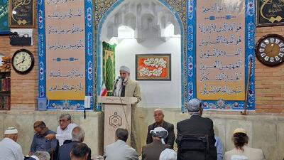 امام جمعه سنندج: مردم در برابر جنایات رژیم صهیونیستی هراس به دل راه ندهند
