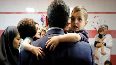 همراهی با کودکان در روزهای بحران/کودکان در معرض تمام جزئیات اخبار بحران‌ها قرار نگیرند