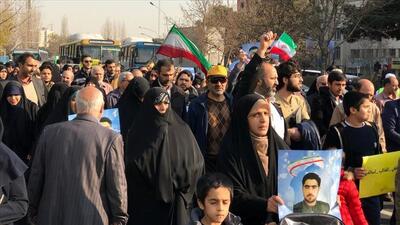 تظاهرات گسترده مردم در برخی نقاط کشور آغاز شد/ ویدئو