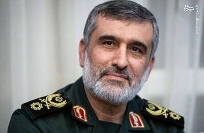 فیلم/ نشان فاطمی بر سینه‌ شهید حاجی‌زاده