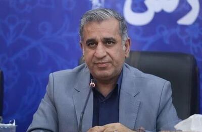 انقلابی بودن در حرکت در مسیر کسب رضایت مردم و تحکیم نظام است 