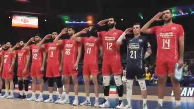 فراتر از ورزش؛ ادای احترام نظامی والیبالیست های ایرانی