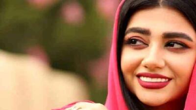 خبر روز | سرنا امینی و همسرش؛ کدوم شبیه تر کدوم جذاب تر با تیپ باربی | گلی شی