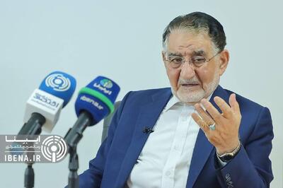 کاهش وابستگی به دلار با تاسیس بانک مشترک شانگهای/ سوداگران به نوسانات غیرمنطقی بازار ارز دامن می‌زنند