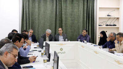 معاون استاندار اصفهان: جریانات سیاسی در راستای وفاق ملی حرکت کنند