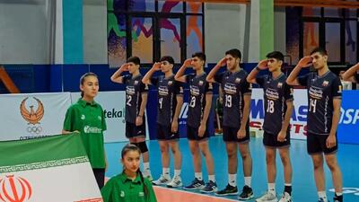 سلام نظامی تیم ملی والیبال زیر ١۶ سال ایران