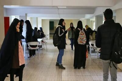 شرکت در آزمون پایان ترم اجباری نیست / اکثر آزمون‌ها با یک هفته تاخیر برگزار می‌شود