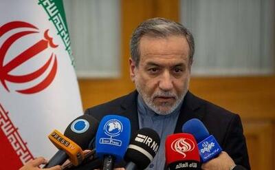 عراقچی: تشویق متجاوز تبعات سنگینی برای جامعه بین‌الملل دارد/ هیچ وقت از حقوق هسته‌ای مردم خودمان نمی‌گذریم