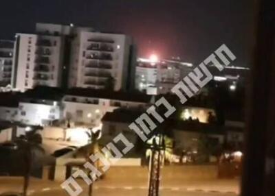 فیلم/ لحظه برخورد پهپادهای انتحاری ایران به ایلات اشغالی
