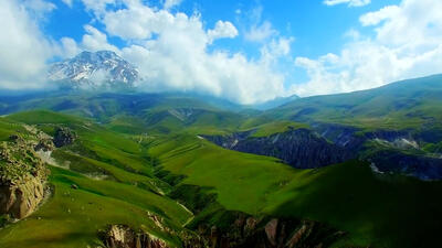 آواز باشکوه ای ایران با صدای غلامحسین بنان