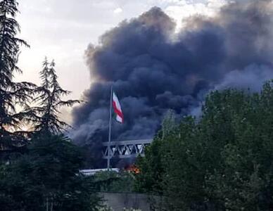 دود اطراف ساختمان صداوسیما را فرا گرفت + عکس