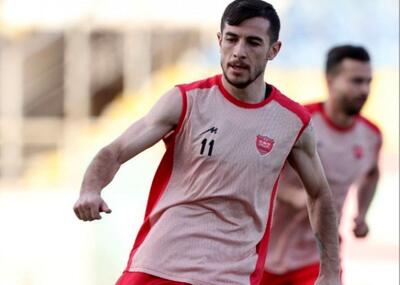 پیام پرشور هافبک پرسپولیس؛ فرشاد احمدزاده: قلب همه برای ایران می تپد!