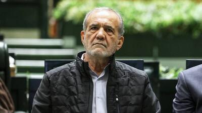 حضور پزشکیان در مجلس برای دفاع از مدنی زاده
