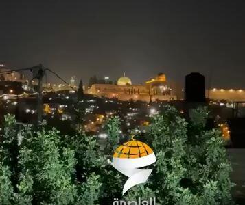 لحظه عبور موشک‌های ایرانی از فراز مسجدالاقصی به سمت اهداف اسرائیلی
