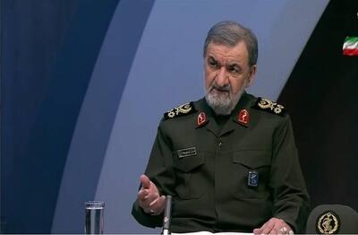محسن رضایی درباره ریزپرنده‌های اسرائیل: تهرانی‌ها سری به پشت‌ بام‌های خود بزنند (فیلم)