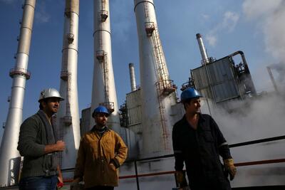 جهش 5 درصدی قیمت نفت در بازار جهانی؛ طلای سیاه اوج گرفت