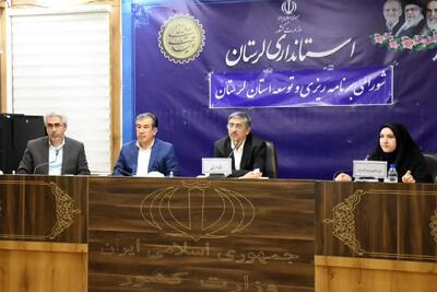 ایران مقتدر با صلابت رهبری و اتحاد مردم، ضربات سخت و راهبردی به صهیونیست‌ها وارد کرد