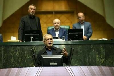 پزشکیان‌: باید با وحدت مقابل تجاوز ایستاد