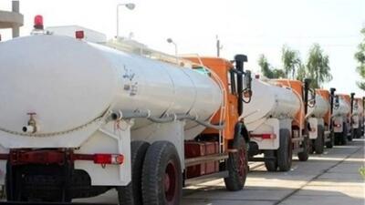 آب رسانی سیار به اهالی میدان تجریش