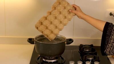 چگونه با کارتن تخم مرغ دکوری لوکس بسازیم؟ ۴ پروژه بازیافتی برای تزیین خانه با کارتن تخم مرغ