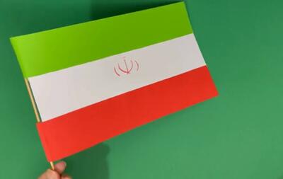 آموزش کاردستی پرچم ایران با کاغذ رنگی / ساخت پرچم ایران آسان