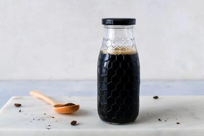 طرز تهیه سیروپ قهوه (شربت قهوه) خانگی؛ ساده و خوشمزه