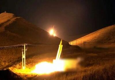 اصابت موشک های ایران به پایگاه هوایی نواتیم