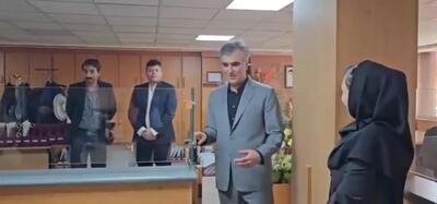 بازدید سرزده رئیس‌ کل بانک مرکزی از برخی شعب بانک