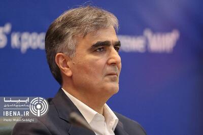 بازدید سرزده رئیس‌کل بانک مرکزی از شعب بانکی تهران/ خدمت رسانی بانک‌ها ادامه دارد+فیلم