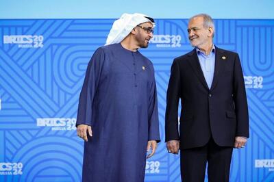 گفت‌وگوی تلفنی رئیس جمهور با رئیس دولت امارات؛ پزشکیان: با تداوم جنایت‌گری اسرائیل و حمایت کشور‌های غربی، منطقه هیچگاه روی صلح و آرامش را نخواهد دید