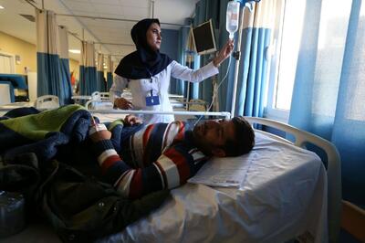 لغو مرخصی پزشکان و پرستاران