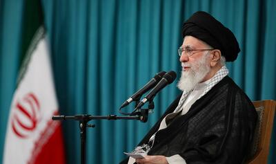 رهبر انقلاب: ایران در مقابل صلح تحمیلی محکم خواهد ایستاد و تسلیم هیچکس نخواهد شد