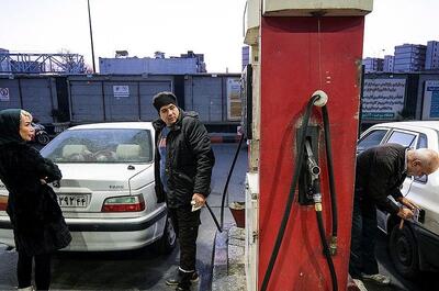 صف های سوخت هر روز در حال کوتاه شدن است/ کاهش 40 درصدی زمان انتظار در صف های پمپ بنزین