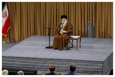 پیام تلویزیونی رهبر انقلاب: آمریکایی‌ها بدانند هرگونه ورود نظامی آنها بدون تردید با صدمه جبران‌ناپذیر همراه خواهد بود