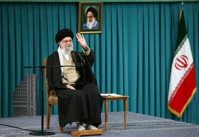 پوستری که رسانه رهبر انقلاب لحظاتی قبل منتشر کرد؛ به نام نامی حیدر نبرد آغاز می‌گردد...