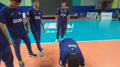 ببینید؛ کار زیبای بازیکنان تیم ملی والیبال با پرچم ایران