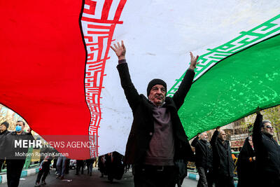 کسی می‌رود که مهمان است، نه ما که صاحب خانه‌ایم!