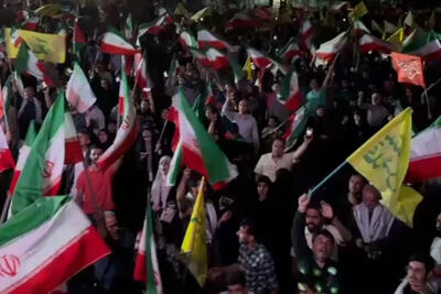 حضور گسترده مردم در میدان فلسطین تهران در محکومیت رژیم صهیونیستی+ فیلم
