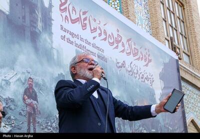 رجزخوانی کلامی زنجانی در تشییع شهدای حمله اسرائیل به زنجان- فیلم فیلم استان تسنیم | Tasnim