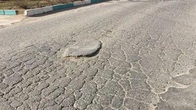 حال ناخوش اهالی خیابان گلدشت کرمان از کنده شدن آسفالت + عکس