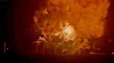 فضاپیمای اسپیس‌ایکس در حین آزمایش منفجر شد (فیلم)