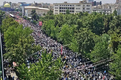 گزارش صداوسیما از چهره‌های متفاوتی که به نمازجمعه آمدند