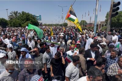 راهپیمایی پرشور اهوازی ها در گرمای ۵۰ درجه