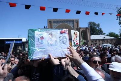 پیکر شهید روح‌الله نوری در سگزآباد تشییع شد